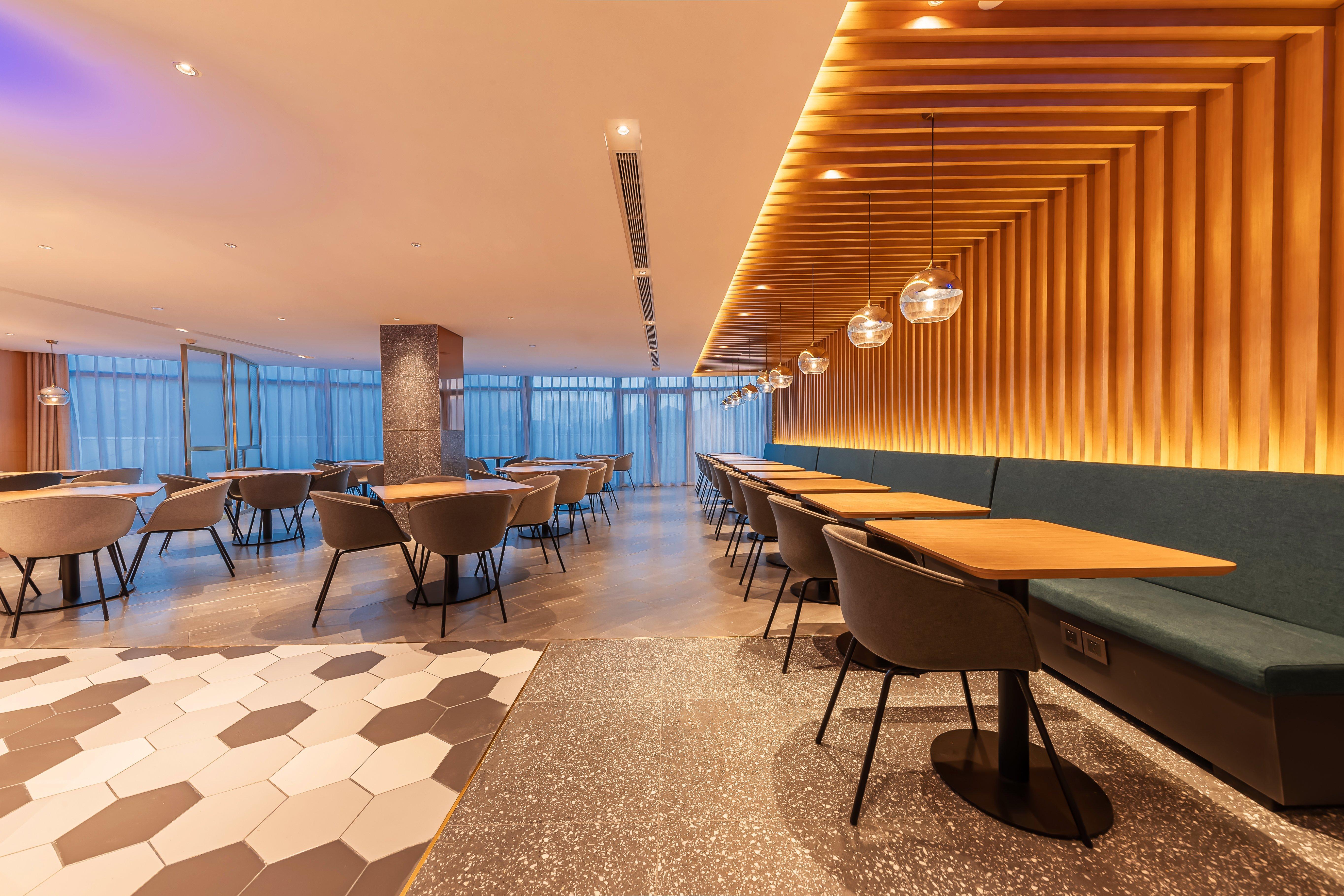 Holiday Inn Express Yichang Riverside By Ihg Buitenkant foto