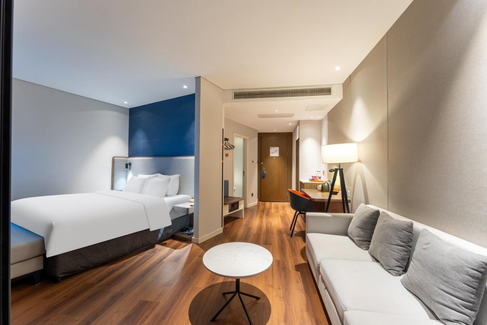 Holiday Inn Express Yichang Riverside By Ihg Buitenkant foto